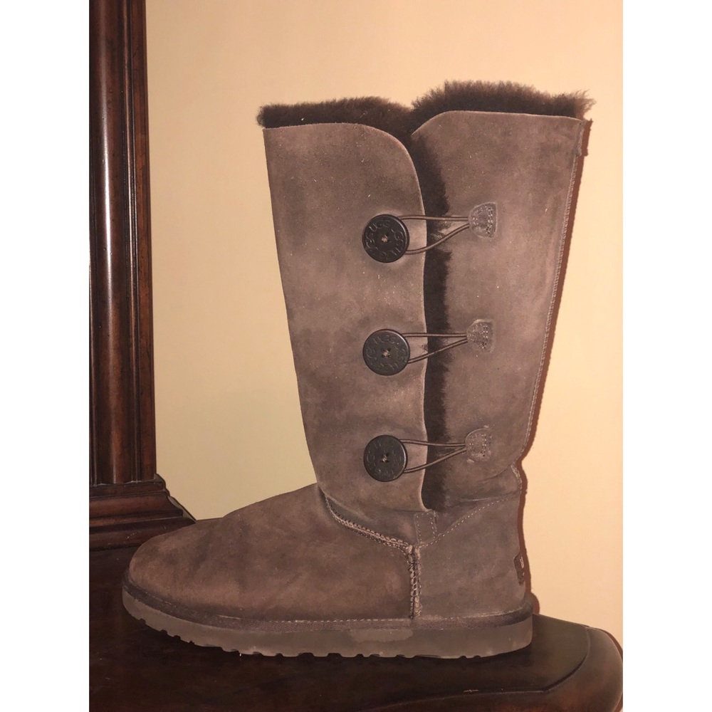 Brown Bailey Button Triplet Uggs